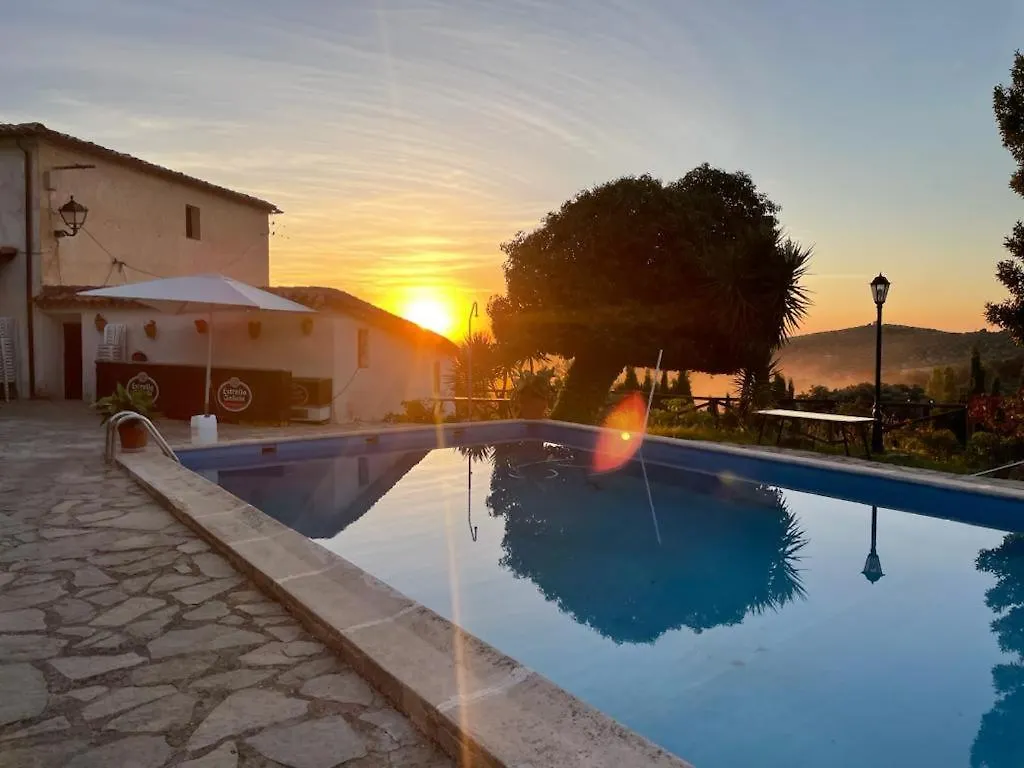 Holiday home Alojamiento Rural Ermita San Julian Burunchel