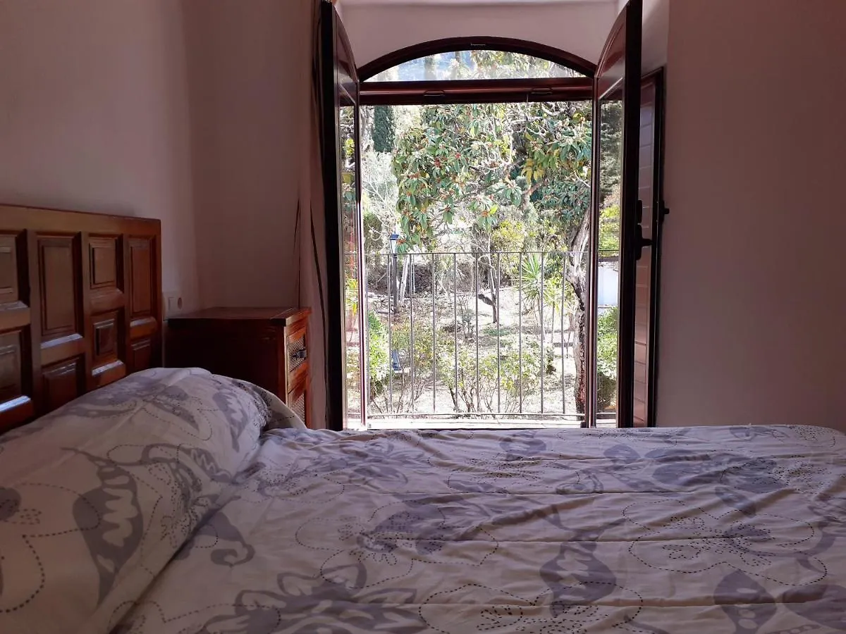 Holiday home Alojamiento Rural Ermita San Julian Burunchel