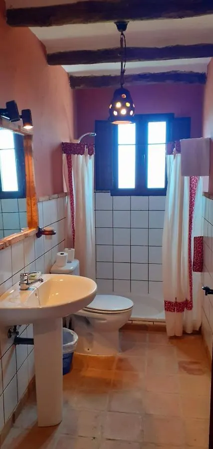 Holiday home Alojamiento Rural Ermita San Julian Burunchel